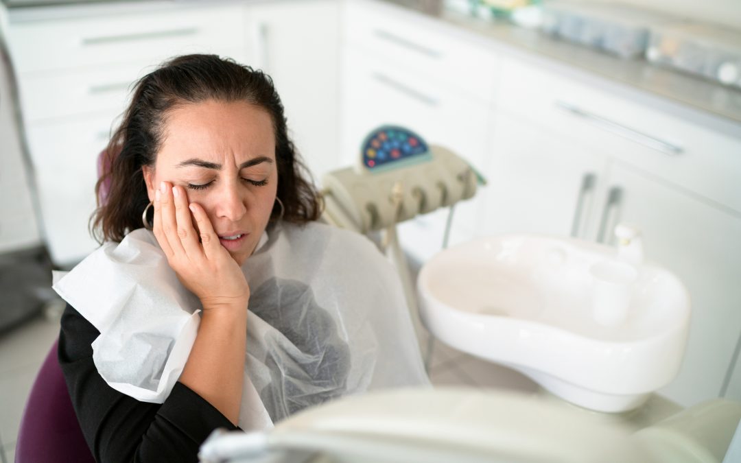 ¿Qué es la sensibilidad dental y cómo podemos evitarla?